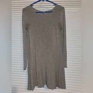 grey dress